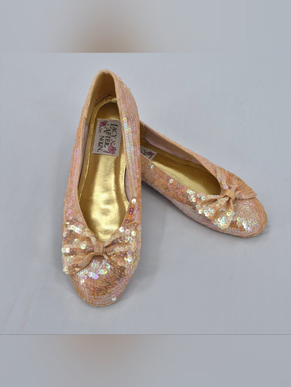 Lacy After Noon Sequined Ballet Flats Bow Womens Size 7M Vintage Peach Retro